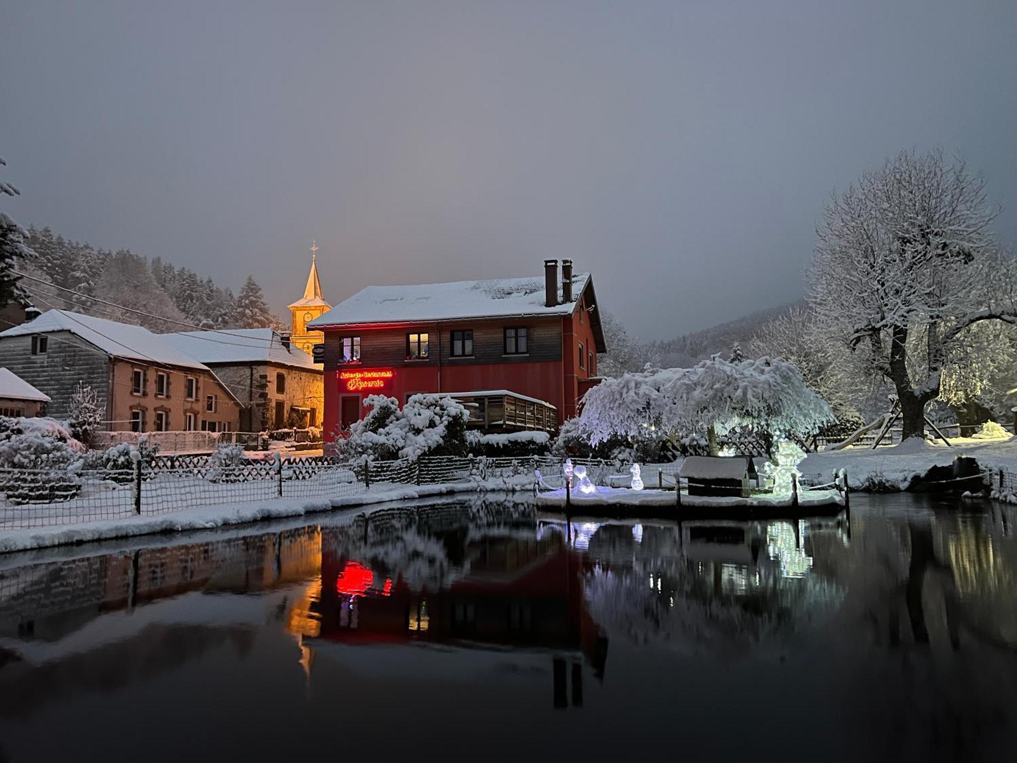 Auberge Restaurant La Roseraie Grandrupt Buitenkant foto