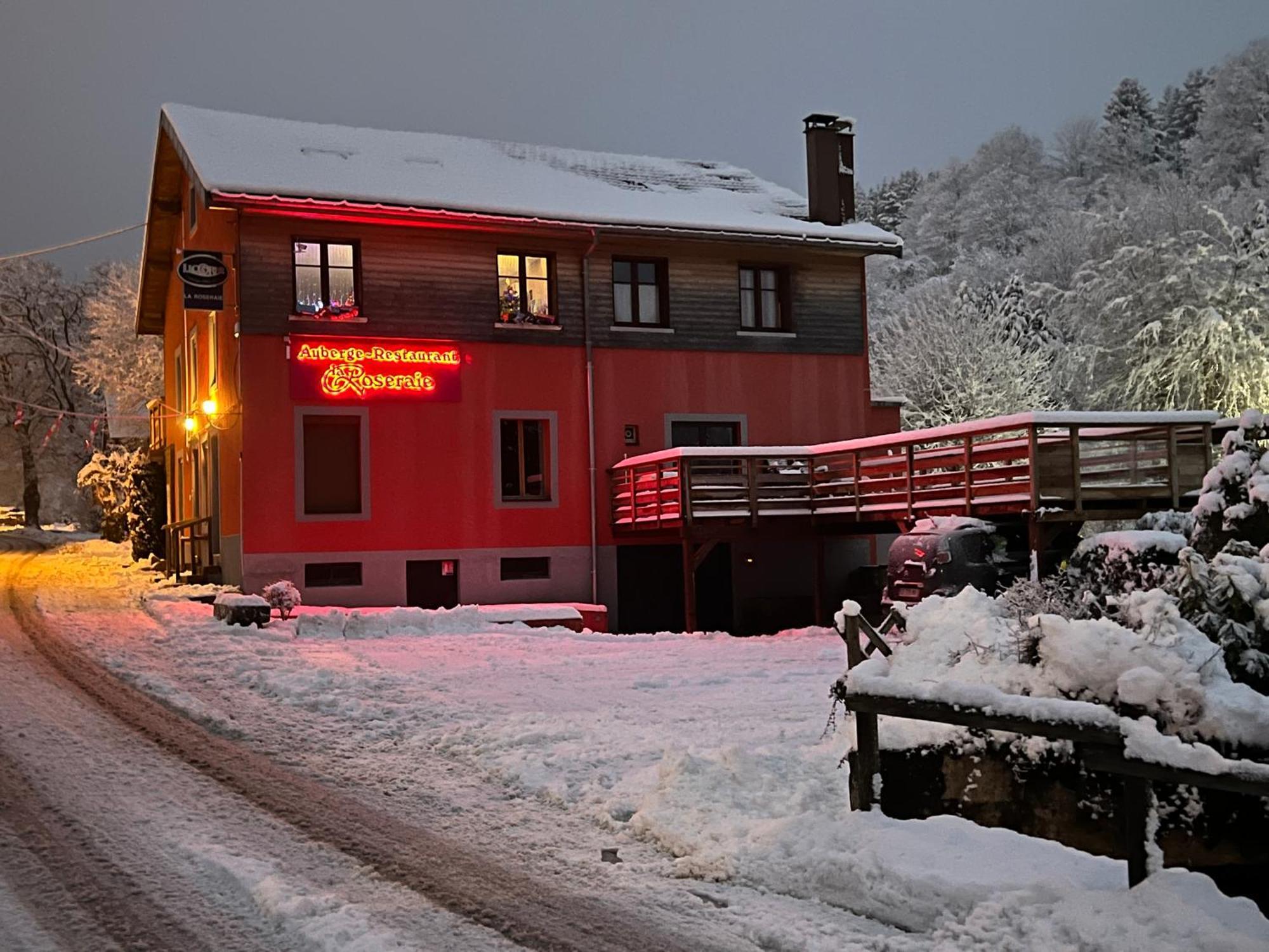 Auberge Restaurant La Roseraie Grandrupt Buitenkant foto