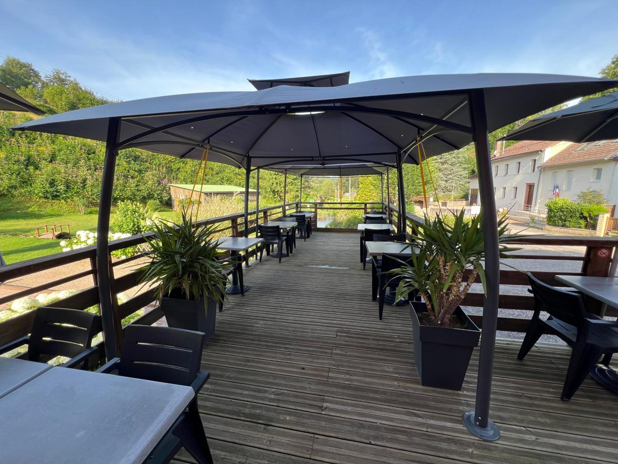 Auberge Restaurant La Roseraie Grandrupt Buitenkant foto